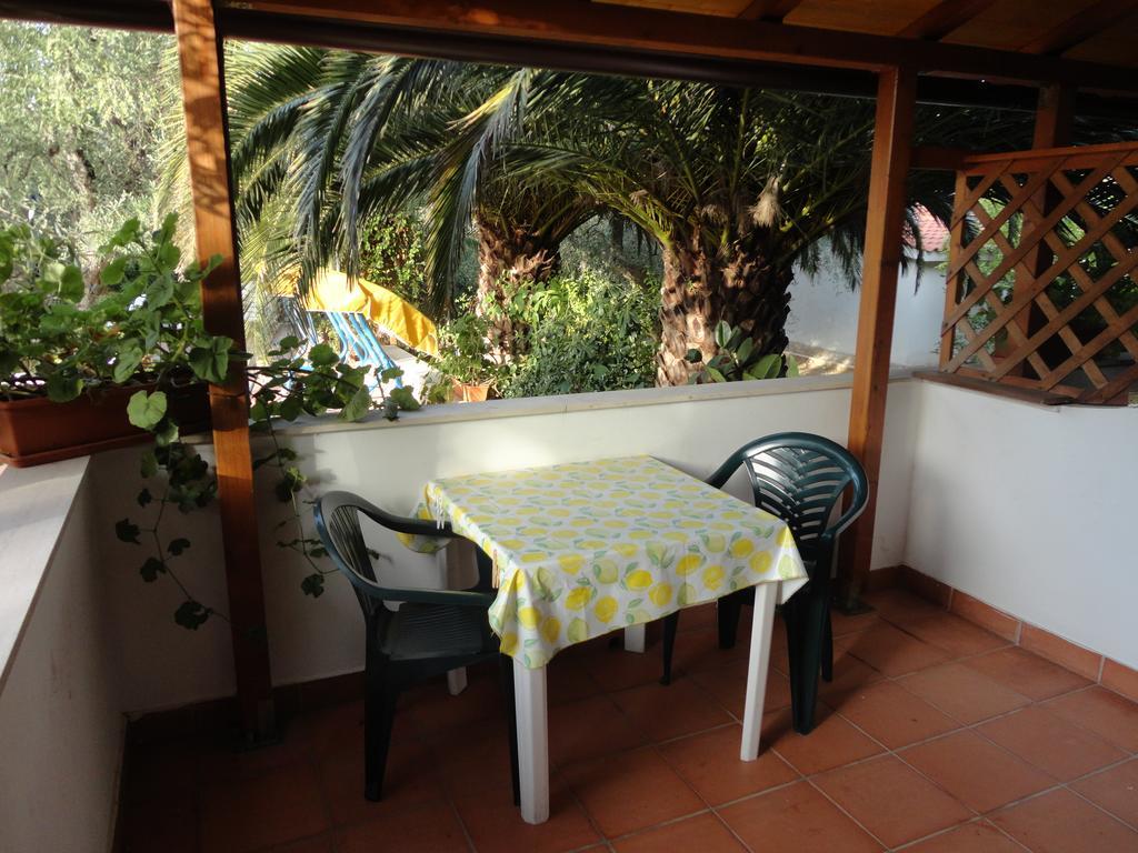 Villa Monica Appartamenti Vieste Quarto foto
